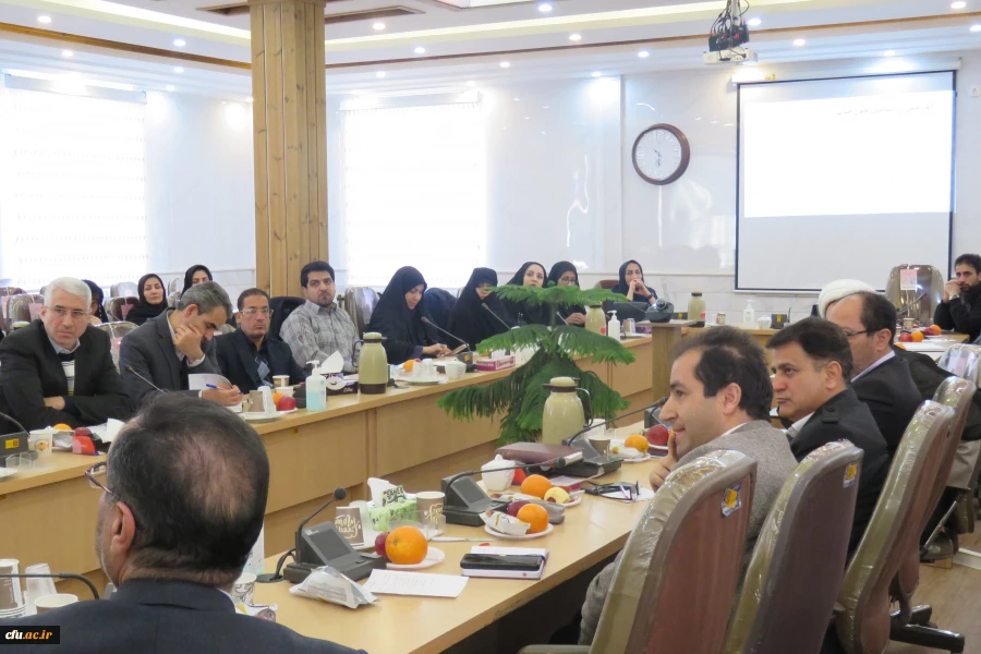 نشست تخصصی آشنایی با فرقه های نو ظهور
 7