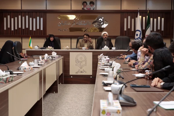 شهیده فائزه رحیمی؛ اسم رمز فعالیت های فرهنگی و تربیتی در پردیس های دانشگاه فرهنگیان یزد
 2