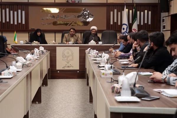 شهیده فائزه رحیمی؛ اسم رمز فعالیت های فرهنگی و تربیتی در پردیس های دانشگاه فرهنگیان یزد
 4