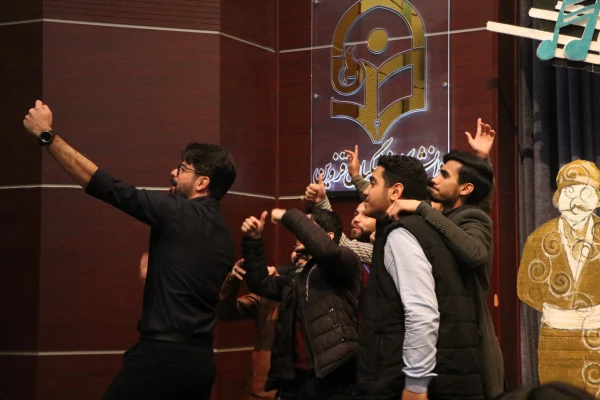 آیین اختتامیه جشنواره سرود و هنرهای نمایشی دانشجومعلمان 8