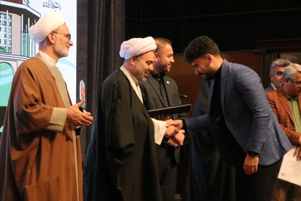 آیین اختتامیه جشنواره سرود و هنرهای نمایشی دانشجومعلمان 25