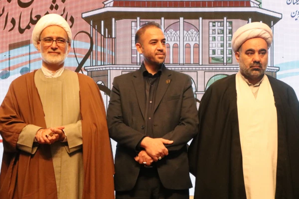 آیین اختتامیه جشنواره سرود و هنرهای نمایشی دانشجومعلمان 33