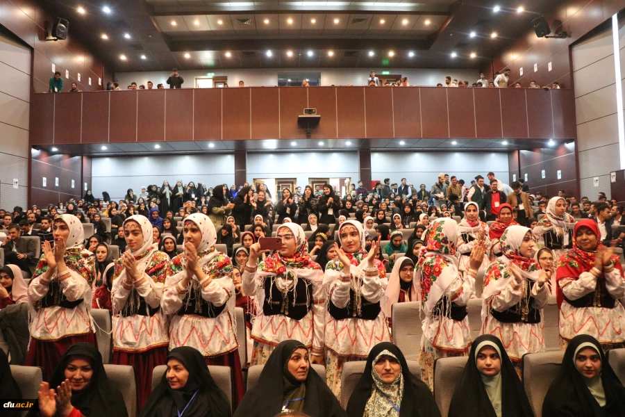 آیین اختتامیه جشنواره سرود و هنرهای نمایشی دانشجومعلمان 34