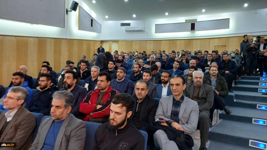 نشست هم اندیشی و پرسش و پاسخ دانشگاهیان استان کردستان
 3