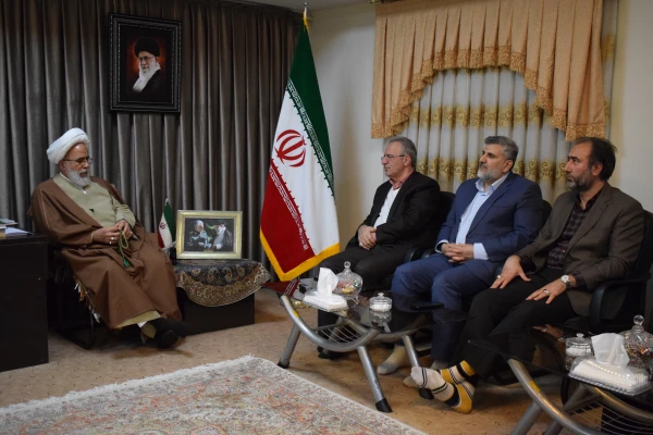 دیدار هیات رئیسه دانشگاه فرهنگیان کرمانشاه با نماینده ولی فقیه در استان و امام جمعه کرمانشاه 6
