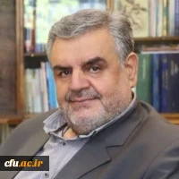 شخصیت شهید سلیمانی اسوه تام و تمام بوده و این دانشگاه به اسوه و نمونه نیازمند است 2