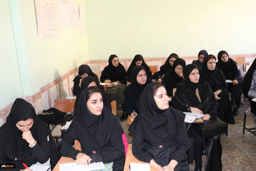 بازدید رییس کمسیون آموزش و تحقیقات مجلس از دوره توانمند سازی معلمان، مربیان، دبیران و سایر کارکنان مدارس غیردولتی آذربایجان شرقی 15