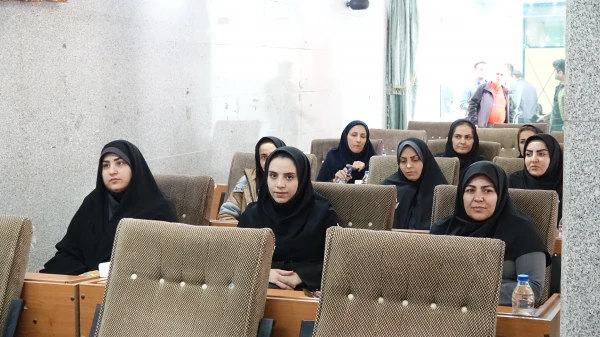 نشست تخصصی جهاد تبیین انتخاب اصلح در دانشگاه فرهنگیان استان کردستان
 3