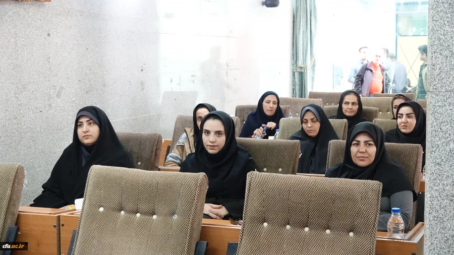 نشست تخصصی جهاد تبیین انتخاب اصلح در دانشگاه فرهنگیان استان کردستان
 3