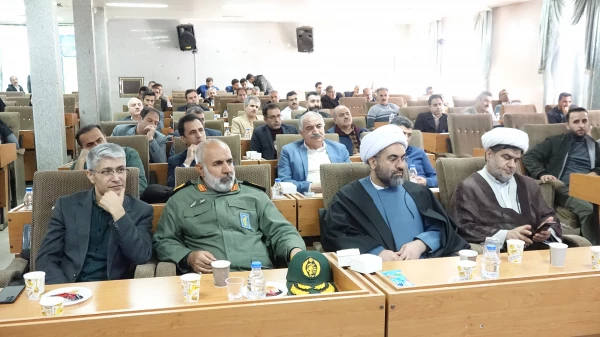 نشست تخصصی جهاد تبیین انتخاب اصلح در دانشگاه فرهنگیان استان کردستان
 7