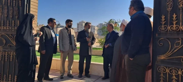 دعوت از جناب آقای غلامحسن علیزاده» و جناب آقای دکتر فاضلی مدیرکل و معاون امور شاهد و ایثارگران دانشگاه فرهنگیان کشوردر اداره کل حفظ آثار و نشر ارزش های دفاع مقدس خوزستان 4