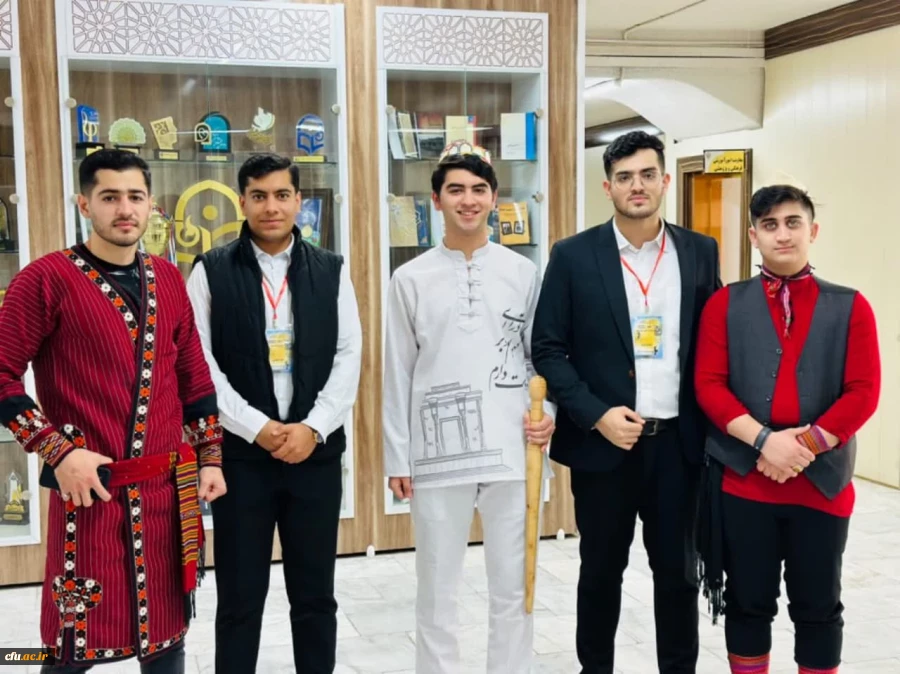 رئیس دانشگاه فرهنگیان استان بوشهر خبر داد:
میزبانی دانشگاه فرهنگیان استان بوشهر از دومین جشنواره ملی اقوام دانشگاه فرهنگیان 
 4