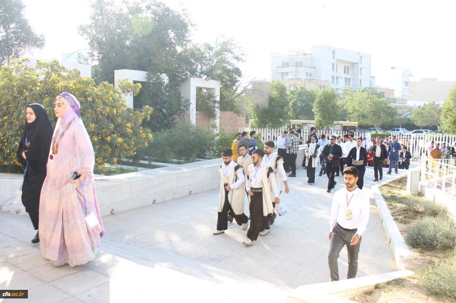 با حضور مدیرکل فرهنگی دانشگاه فرهنگیان؛
آئین افتتاحیه جشنواره ملی اقوام دانشگاه فرهنگیان در بوشهر برگزار شد 2