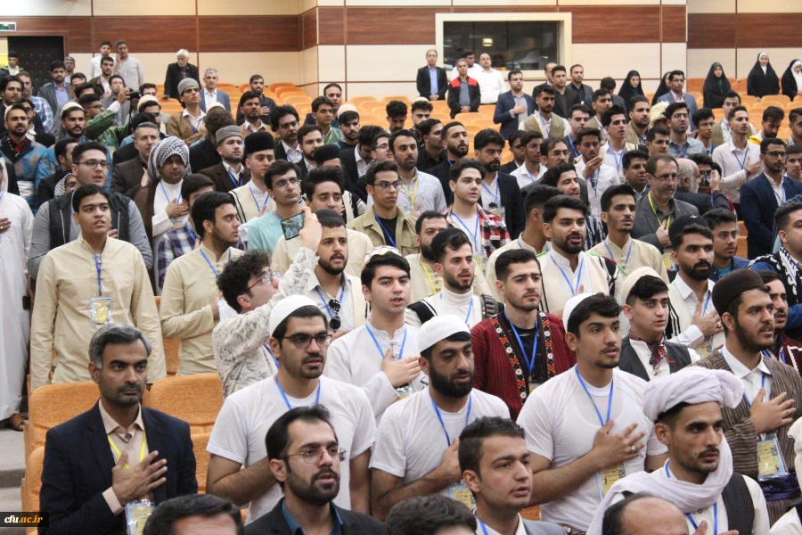 با حضور مدیرکل فرهنگی دانشگاه فرهنگیان؛
آئین افتتاحیه جشنواره ملی اقوام دانشگاه فرهنگیان در بوشهر برگزار شد 8