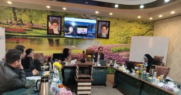 سلسله وبینارهای بین المللی باعنوان: ادبیات مقاومت ۱ (آثار تربیتی و اجتماعی) برگزار شد 3