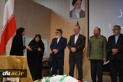 مراسم گرامیداشت شهید گمنام دانشگاه فرهنگیان کرمانشاه با حضور سردار رحیم نوعی اقدم و غلامحسن علیزاده مدیر کل اداره شاهد و ایثارگران دانشگاه فرهنگیان 2