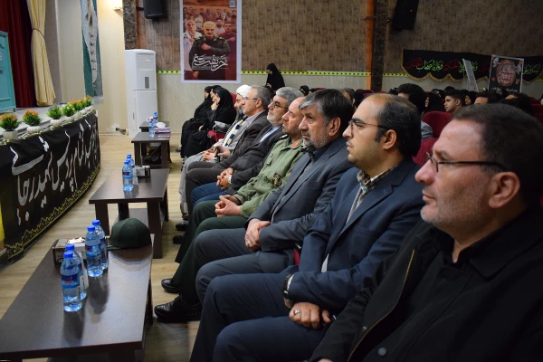 مراسم گرامیداشت شهید گمنام دانشگاه فرهنگیان کرمانشاه با حضور سردار رحیم نوعی اقدم و غلامحسن علیزاده مدیر کل اداره شاهد و ایثارگران دانشگاه فرهنگیان 10