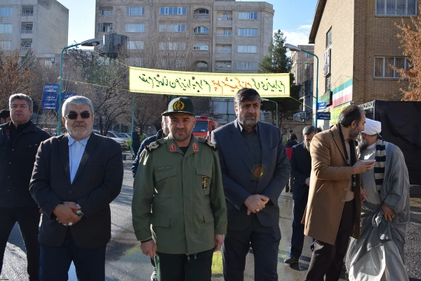 مراسم گرامیداشت شهید گمنام دانشگاه فرهنگیان کرمانشاه با حضور سردار رحیم نوعی اقدم و غلامحسن علیزاده مدیر کل اداره شاهد و ایثارگران دانشگاه فرهنگیان 16