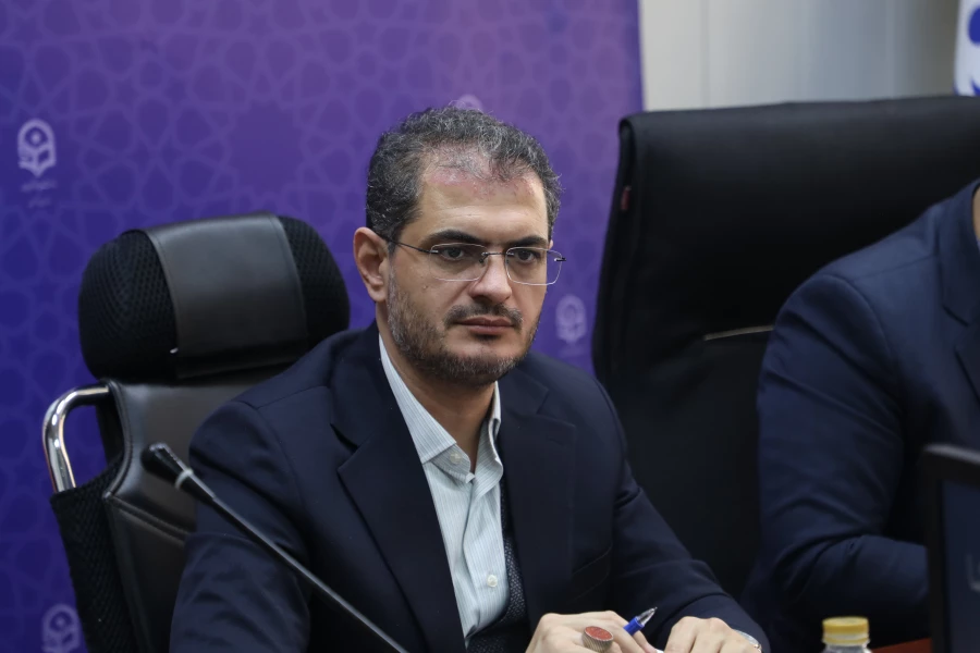 جلسه بررسی راهکارهای ارتقا کمی و کیفی دانشگاه فرهنگیان استان کردستان در سازمان مرکزی
 8