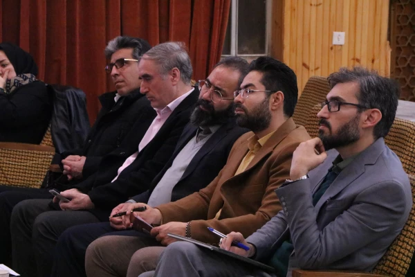 کسب رتبه اول و دوم دانشجویان دانشگاه فرهنگیان استان مرکزی در دوازدهمین دوره مسابقات مناظرات دانشجویی
 9