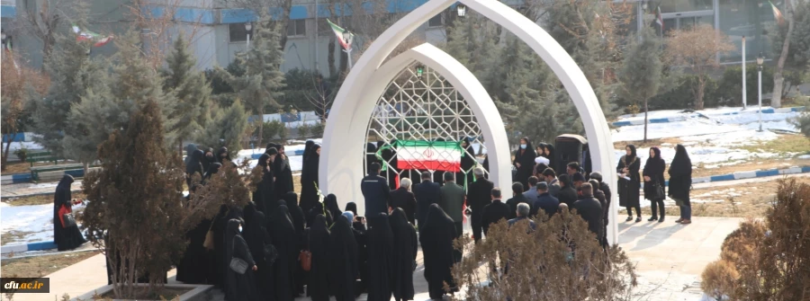 آیین سومین سالگرد تدفین شهید گمنام پردیس فاطمه الزهرا (س)دانشگاه فرهنگیان استان آذربایجان شرقی برگزار شد. 2