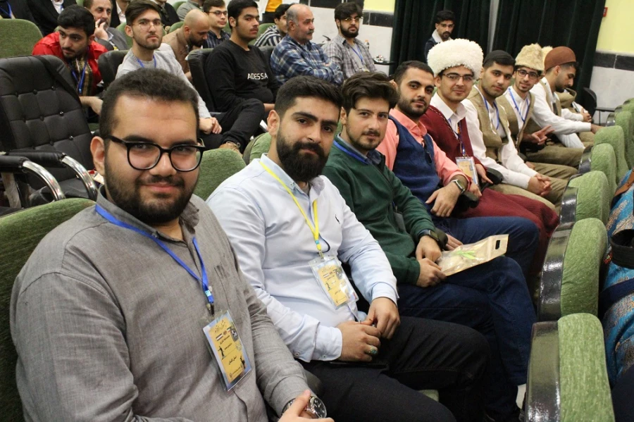 با حضور معاون فرهنگی تربیتی دانشگاه فرهنگیان؛
آئین پایانی دومین جشنواره اقوام دانشگاه فرهنگیان به میزبانی بوشهر برگزار شد 3