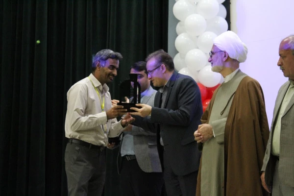 با حضور معاون فرهنگی تربیتی دانشگاه فرهنگیان؛
آئین پایانی دومین جشنواره اقوام دانشگاه فرهنگیان به میزبانی بوشهر برگزار شد 10