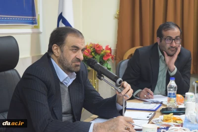 در استان چهارمحال و بختیاری صورت پذیرفت:

برگزاری جلسۀ کمیتۀ استانی هیئت امنای دانشگاه فرهنگیان استان چهارمحال و بختیاری
