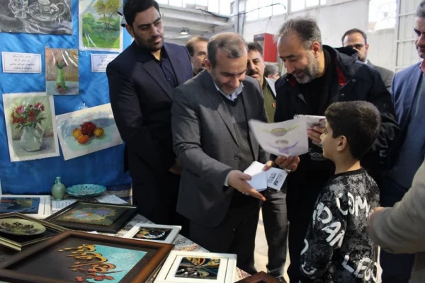 برپایی غرفه دانشگاه فرهنگیان کرمانشاه در نمایشگاه «رویداد خانواده و فرهنگ عامه»
 8