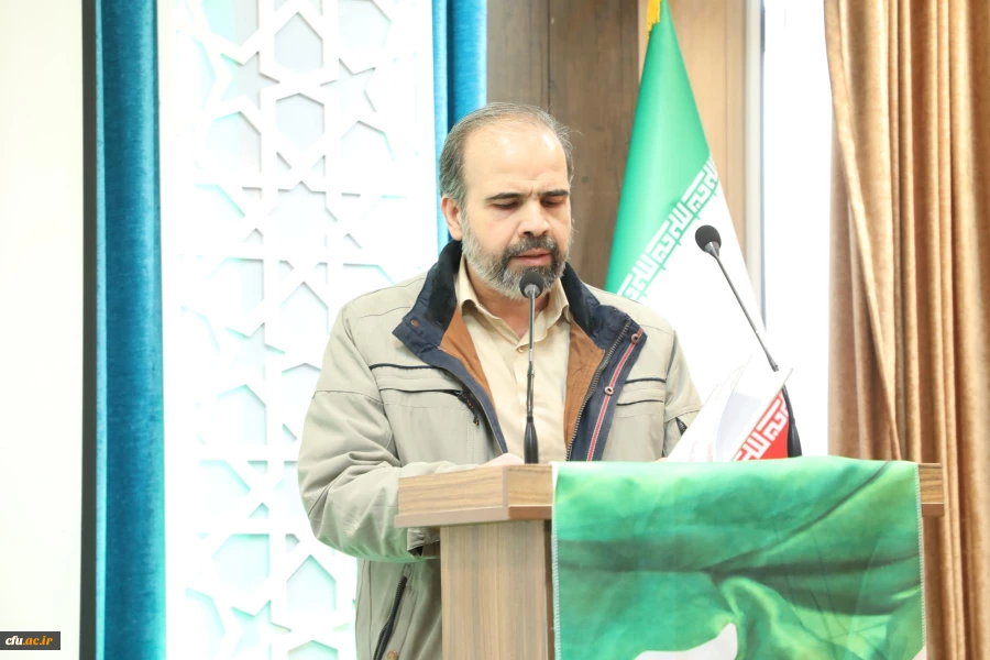 مراسم مبعث حضرت رسول اکرم(ص) و چهل و پنجمین سالگرد پیروزی انقلاب اسلامی 
 2