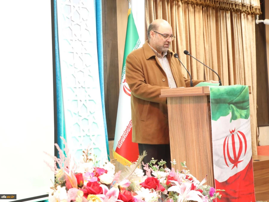 مراسم مبعث حضرت رسول اکرم(ص) و چهل و پنجمین سالگرد پیروزی انقلاب اسلامی 
 3