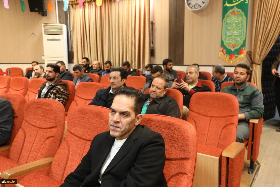 مراسم مبعث حضرت رسول اکرم(ص) و چهل و پنجمین سالگرد پیروزی انقلاب اسلامی 
 6