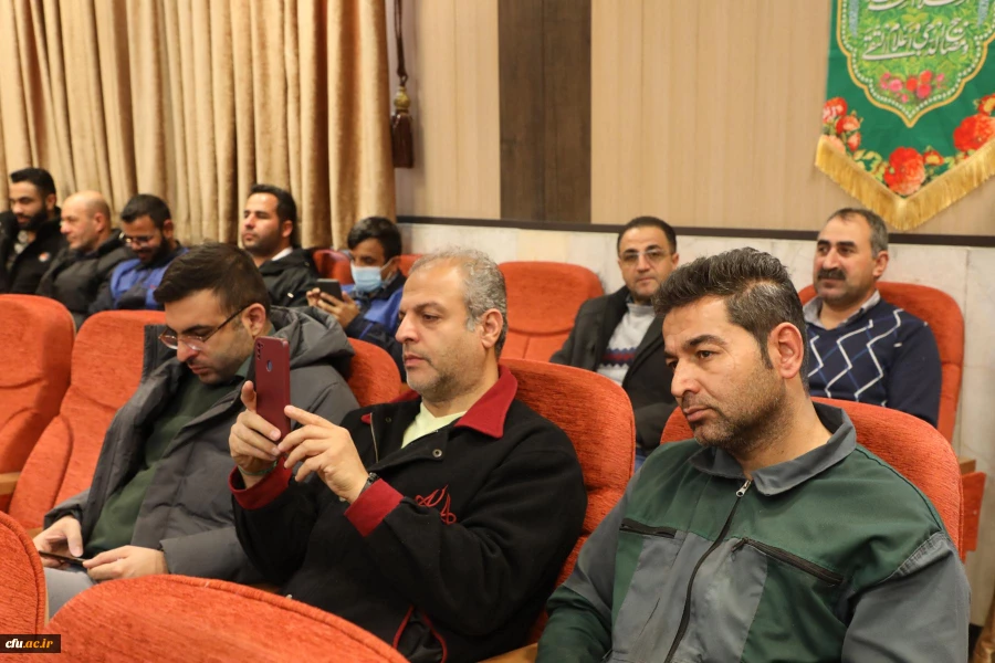 مراسم مبعث حضرت رسول اکرم(ص) و چهل و پنجمین سالگرد پیروزی انقلاب اسلامی 
 11