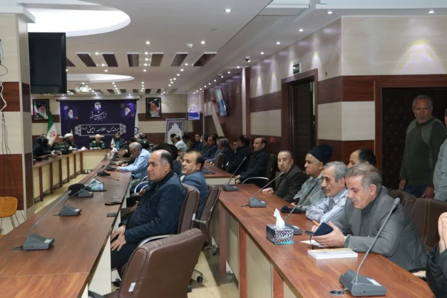 آذربایجانی ها  نقش مهمی در جنگ داشتند و همه ما مدیون مردم و سرداران غیور آذربایجان وتبریزی ها  هستیم 10