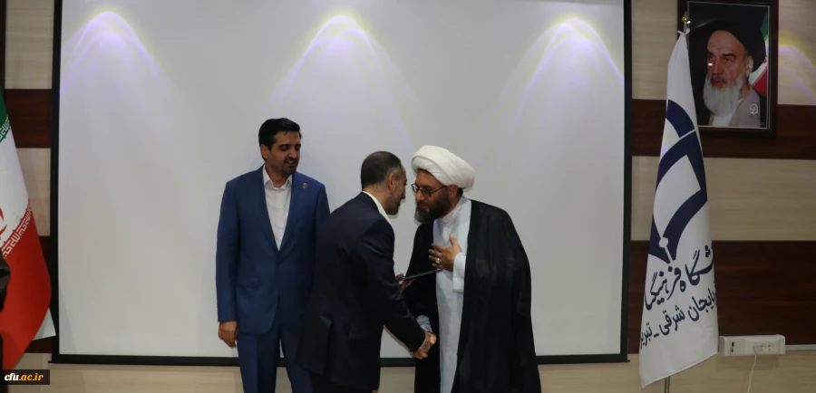 دیدار رئیس دانشگاه فرهنگیان آذربایجان شرقی با مدیر کل سازمان تبلیغات اسلامی استان
 2