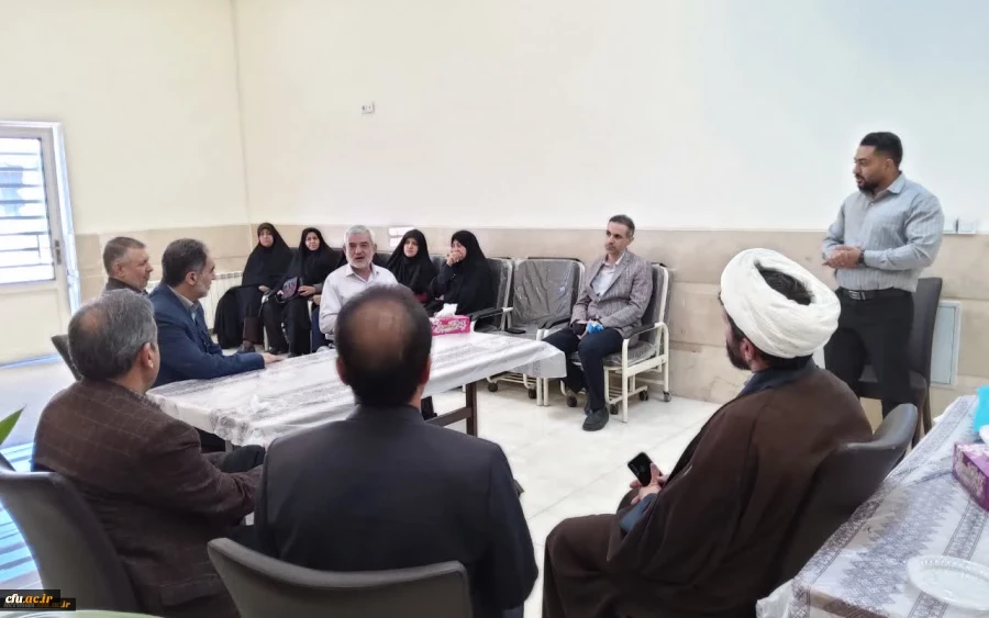 دیدار رئیس دانشگاه فرهنگیان استان از جانبازان آسایشگاه ایثار کرمان 7