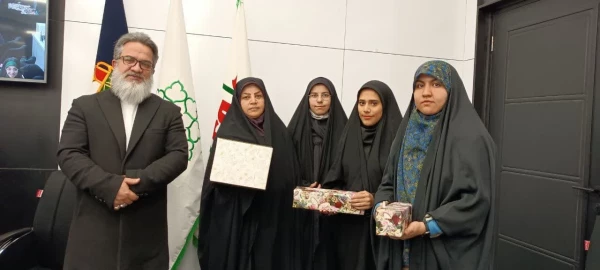 برگزاری نخستین نشست مشترک دبیران کانون علمی فرهنگی ایثار و دبیران ستاد شاهد با همراهی روسای پردیس و مراکز استان تهران 14