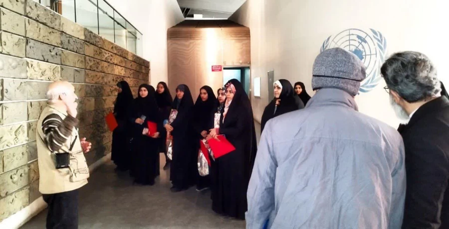 برگزاری نخستین نشست مشترک دبیران کانون علمی فرهنگی ایثار و دبیران ستاد شاهد با همراهی روسای پردیس و مراکز استان تهران 27