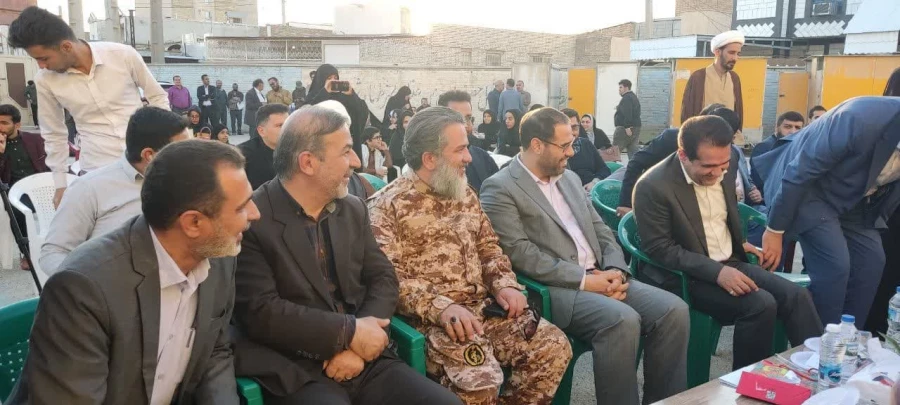 "شهید بخشی از یک جریان انسان ساز است. پیشرفت های کشور به برکت خون شهیدان حاصل شده است" 2