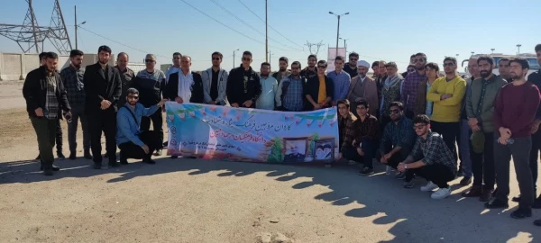 "شهید بخشی از یک جریان انسان ساز است. پیشرفت های کشور به برکت خون شهیدان حاصل شده است" 2