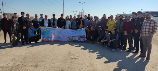 "شهید بخشی از یک جریان انسان ساز است. پیشرفت های کشور به برکت خون شهیدان حاصل شده است" 2