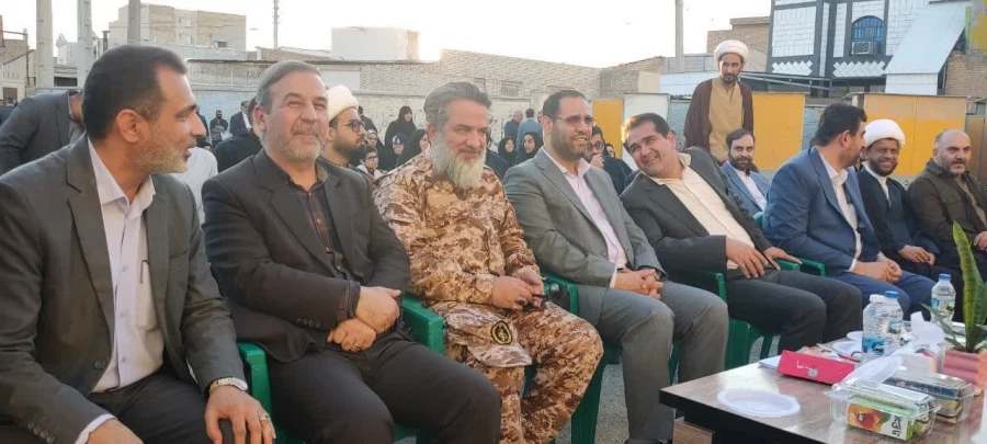 "شهید بخشی از یک جریان انسان ساز است. پیشرفت های کشور به برکت خون شهیدان حاصل شده است" 2