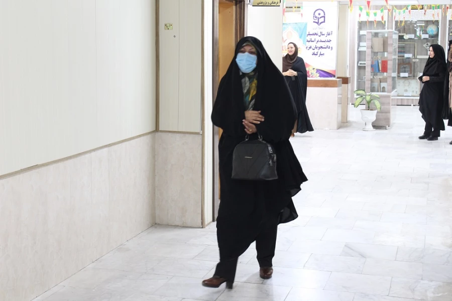 با حضور مدیرکل حقوقی دانشگاه فرهنگیان؛
دوره دانش افزایی حقوقی ویژه مدیران ارشد قطب 1 کشور در بوشهر آغاز شد
 3