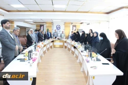 با حضور مدیرکل حقوقی دانشگاه فرهنگیان؛
دوره دانش افزایی حقوقی ویژه مدیران ارشد قطب 1 کشور در بوشهر آغاز شد
 6