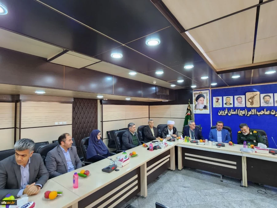 دیدار هیات رئیسه دانشگاه فرهنگیان استان قزوین با فرمانده سپاه صاحب الامر (عج) استان به مناسبت گرامیداشت روز پاسدار 4