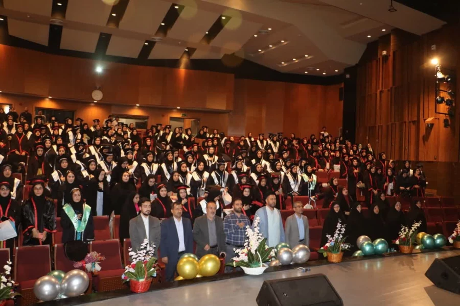 برگزاری آیین دانش آموختگی ورودی های 98 3