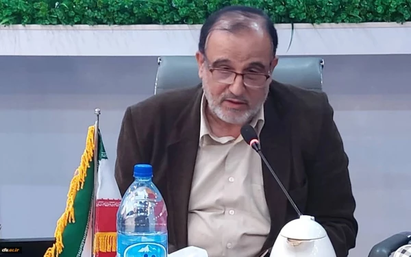 آیین افتتاحیه اولین نشست از دومین همایش ملی تربیت درمکتب شهید سلیمانی 4