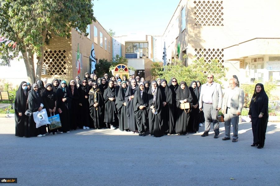 رئیس دانشگاه فرهنگیان استان بوشهر:
80 دانشجومعلم این دانشگاه به اردوی راهیان نور اعزام شدند 2