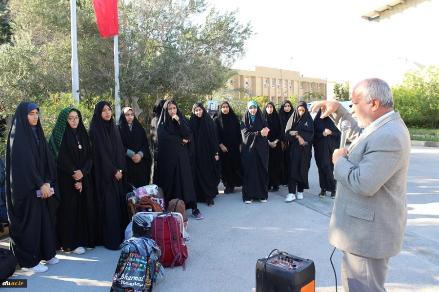 رئیس دانشگاه فرهنگیان استان بوشهر:
80 دانشجومعلم این دانشگاه به اردوی راهیان نور اعزام شدند 3