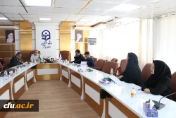 با حضور رئیس دانشگاه فرهنگیان استان بوشهر؛
برگزاری نشست هم افزایی مسئولان جشنواره الگوهای برتر تدریس پردیس علامه طباطبایی با اساتید دانشگاه 7